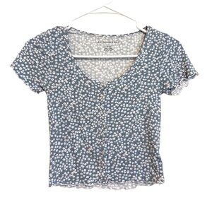 2/$15 American Eagle Outfitters - Blue & White Floral Button Front Top – XS